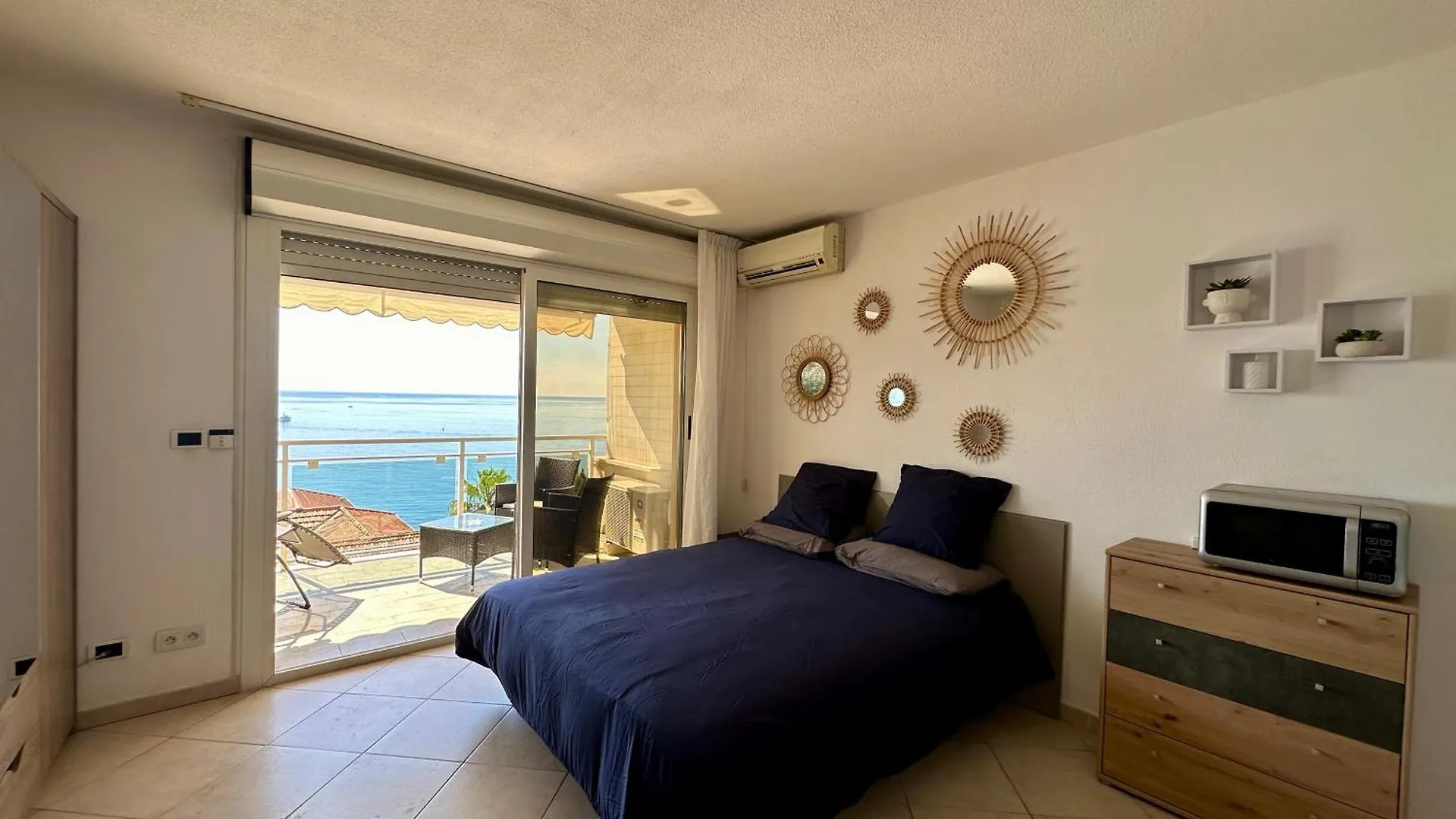 רוקברון-קאפ-מרט Studio Vue Mer Limitrophe A Monaco דירה
